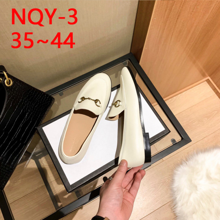 Men's and women's casual shoes