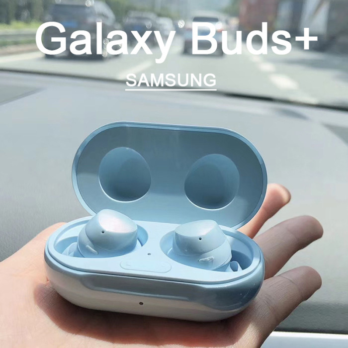 earphones