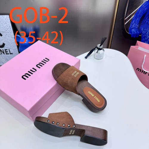 Ladies' thick soled slippers