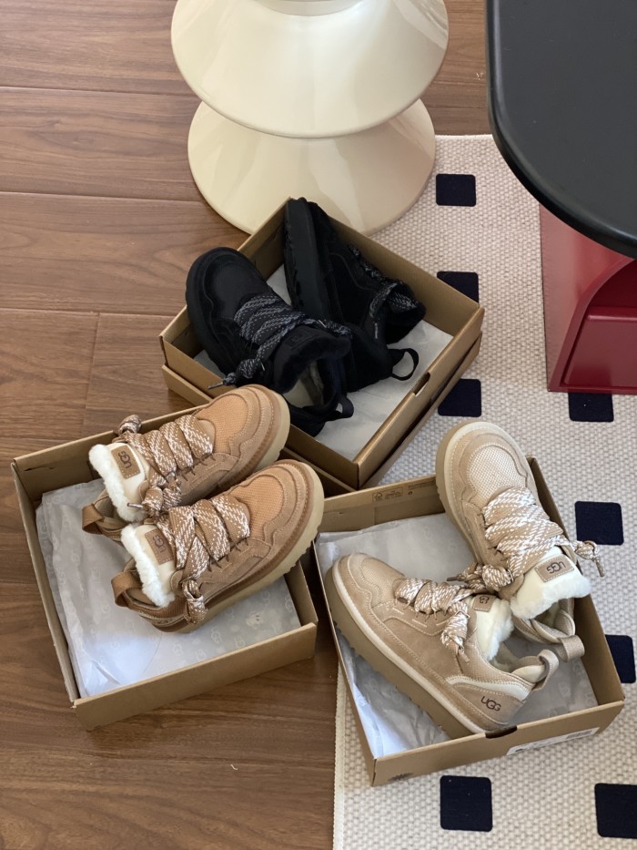 Men's and women's winter fur boots