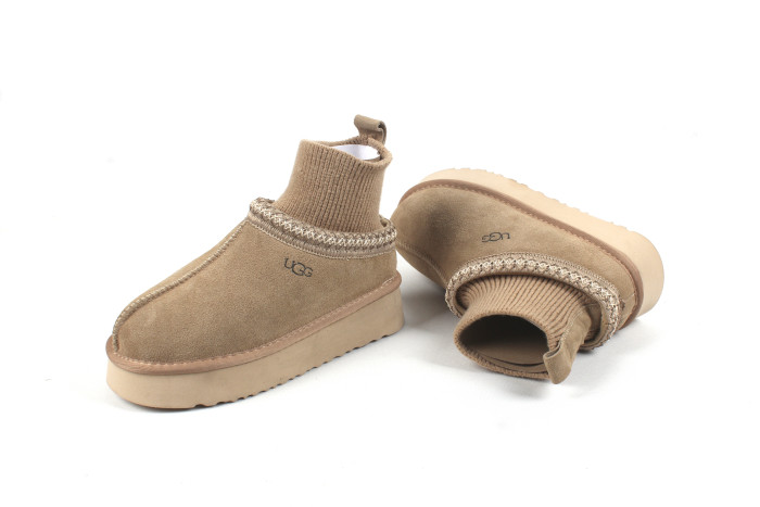 Men's and women's winter fur boots