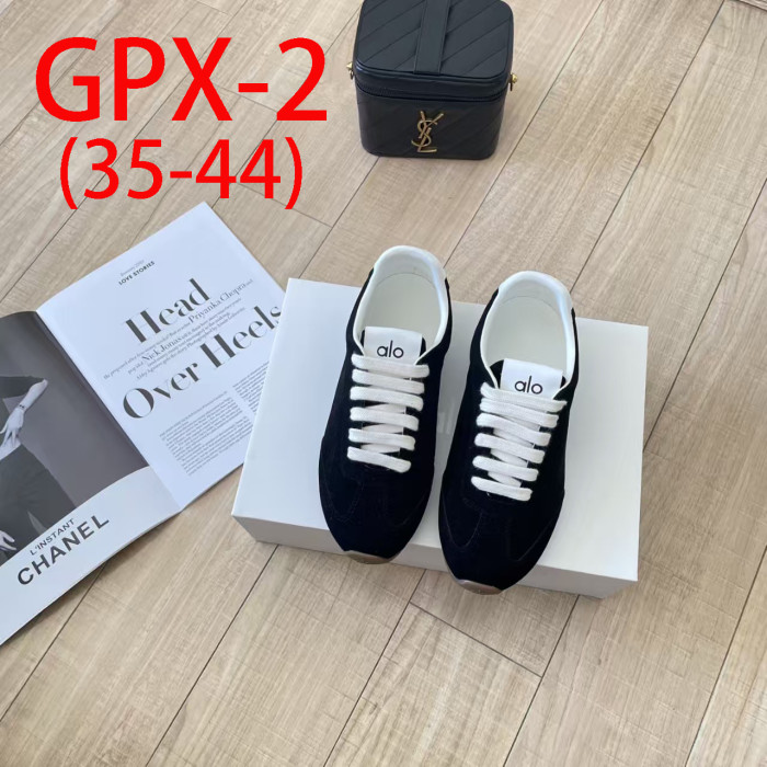 Men's and women's casual shoes