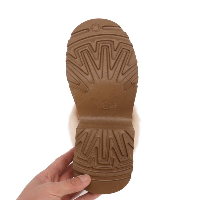 Men's and women's thick soled winter fur shoes