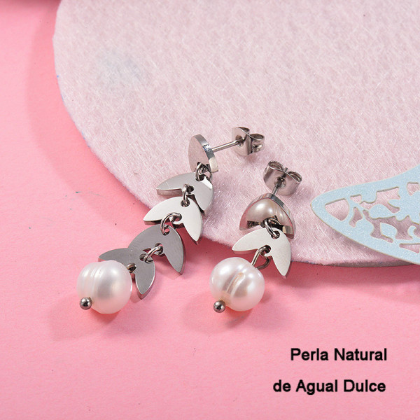 Aretes con perla Natural en acero inoxidable -SSEGG143-9128