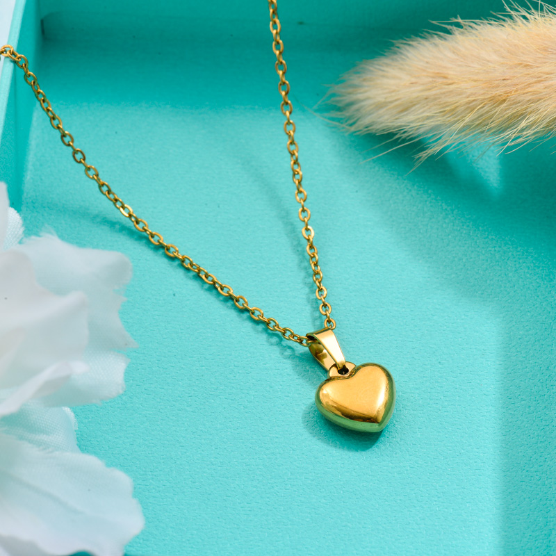 18k Gold Plated Dainty Heart Pendant Necklace -SSNEG143-32673