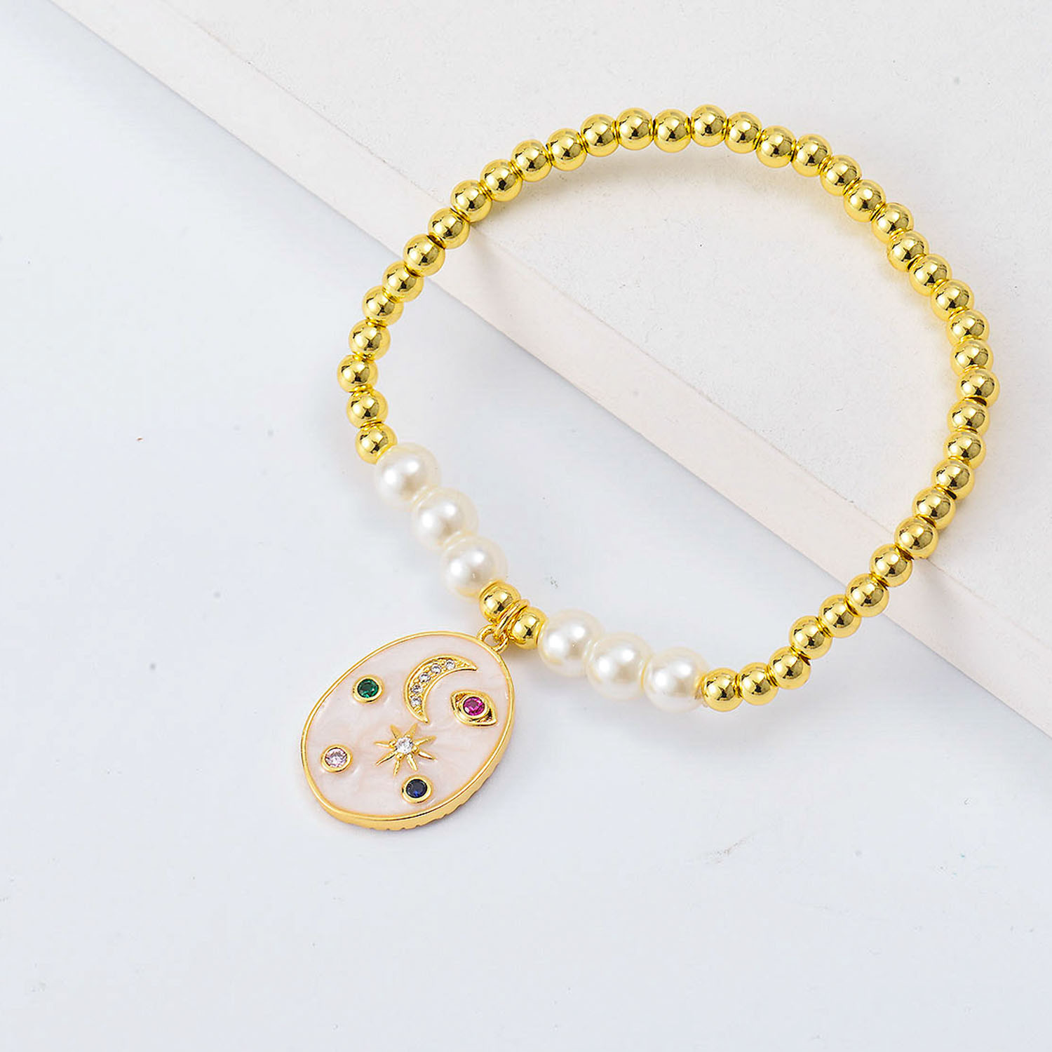 US$ 2.36 ~ US$ 2.78 - pulseras personalizadas Oro Laminado con Dije de luna  cristal y perlas - Joyas De Acero Por Mayor