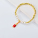 Pulseras de aesthetic Oro Laminado con lapiz labial y perlas