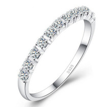anillos de compromiso con diamantes para parejas