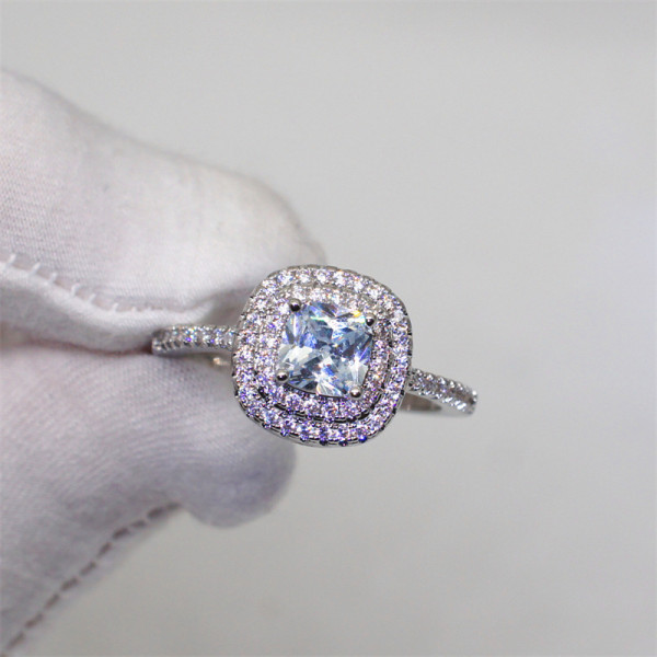 anillo de cuadrado diamante rosa para mujer