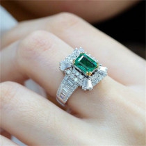 anillos de promesa de esmeralda cuadrada con diamantes oara mujer