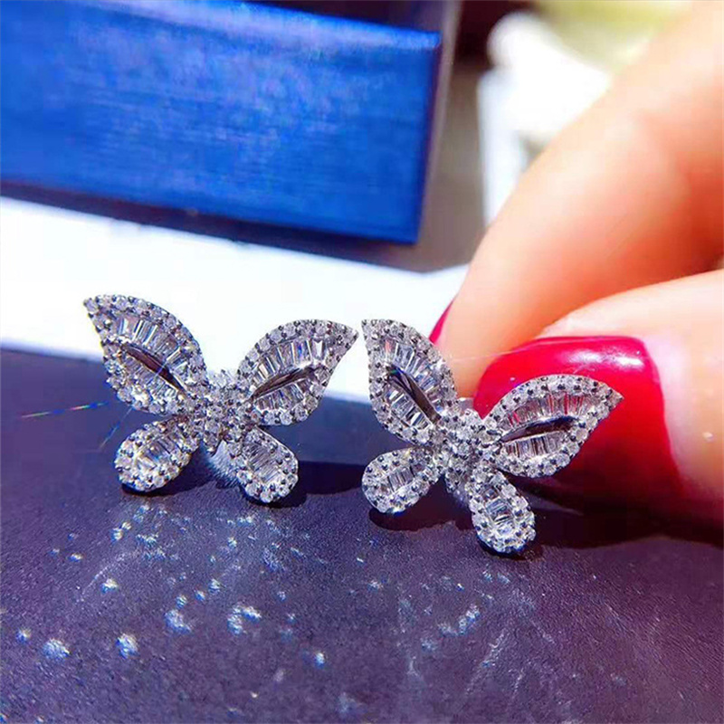 aretes de moriposa de diamante para adolescentes