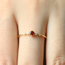 anillos finos de oro con rubí para matrimonio mujer