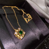collar de oro 18k con esmeralda antiguo para mujer