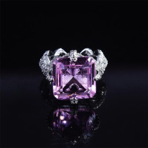 anillos lujos de diamante rosa cuadrado con alas de diamantes para mujer