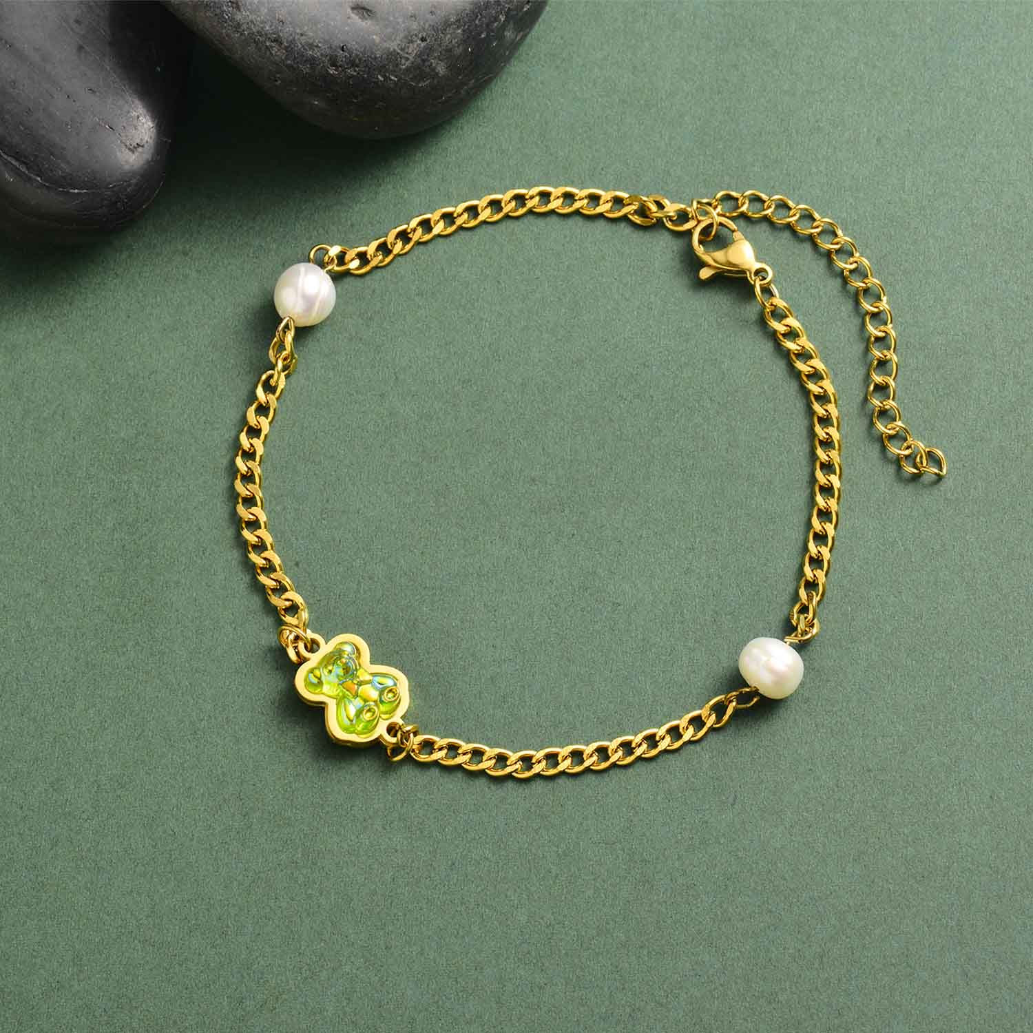 pulsera con perla natural para playa con dije de osito