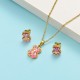 conjunto con aretes en color dorado con osito de colores