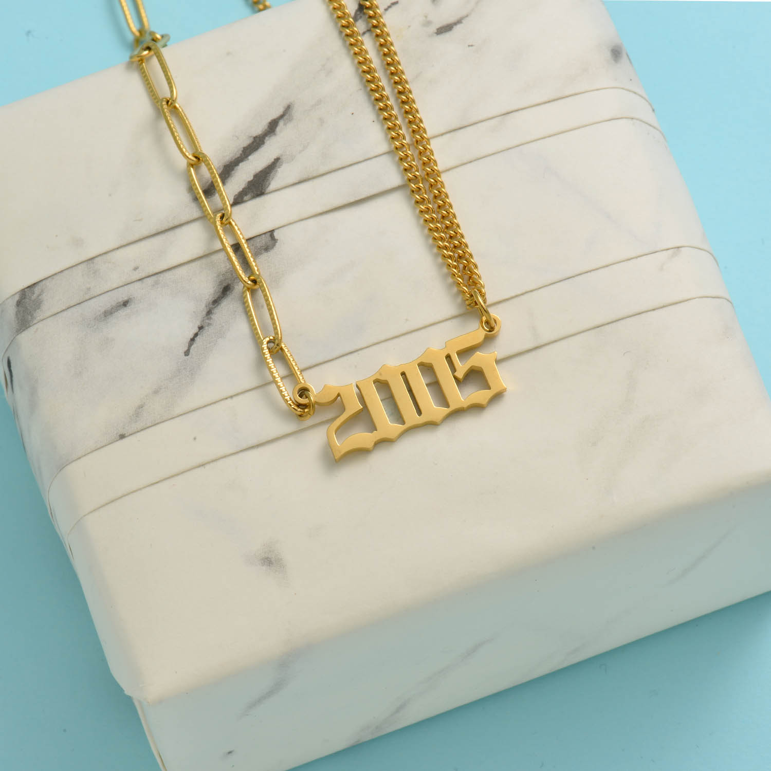 collares doble aesthetic con colgante 2005 18k por mayor