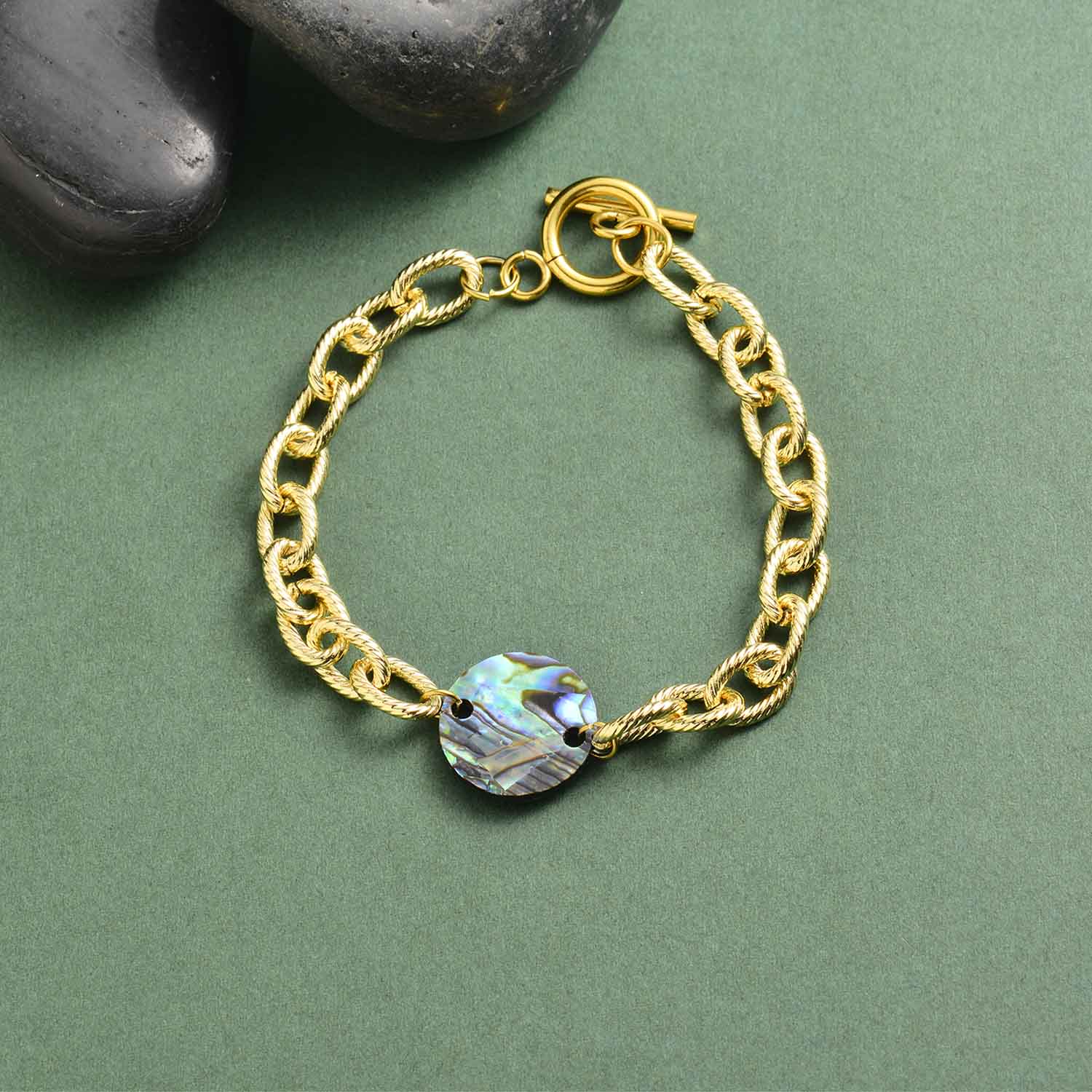 pulsera de concha con cadena de acero dorado 18k para playa