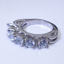 anillos plateados de boda con diamantes para mujer