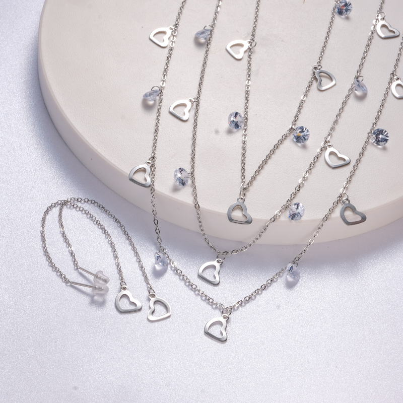 conjuntos con aretes de corazon vacio triple cadena con piedras color silver acero para mujer