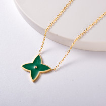 collor de estrella de cuatro puntas verde en acero color dorado para mujr estilo en moda