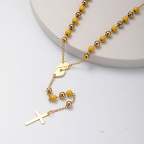 collar aesthetic de rosario con dijes de maria y colgante cruz y bolita amarillo acero inoxidable