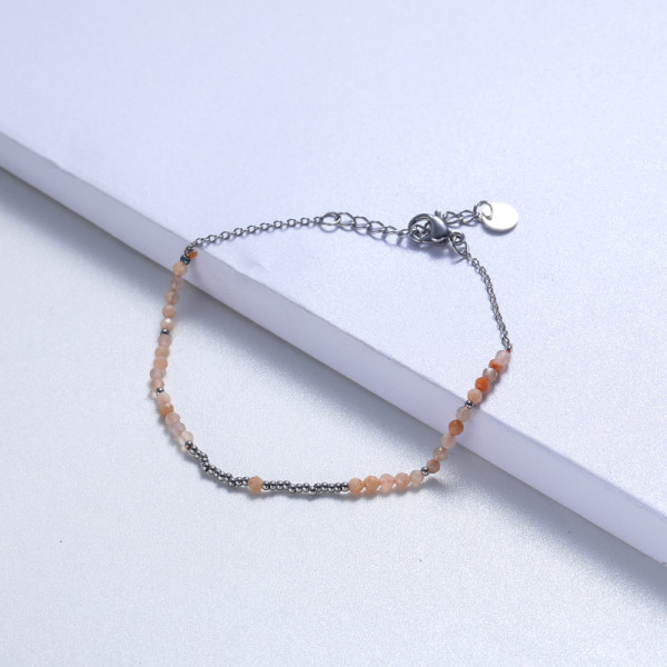 pulsera de piedra natural con acero color plateado estilo en moda para mujer