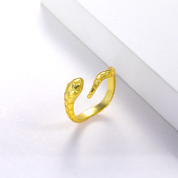 anillo de bronce  bañado de oro de moda  lujoso diseña de serpiente