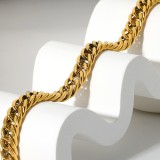 collar sencillo de cadena compacta de acero inoxidable chapado en oro de 18 quilates