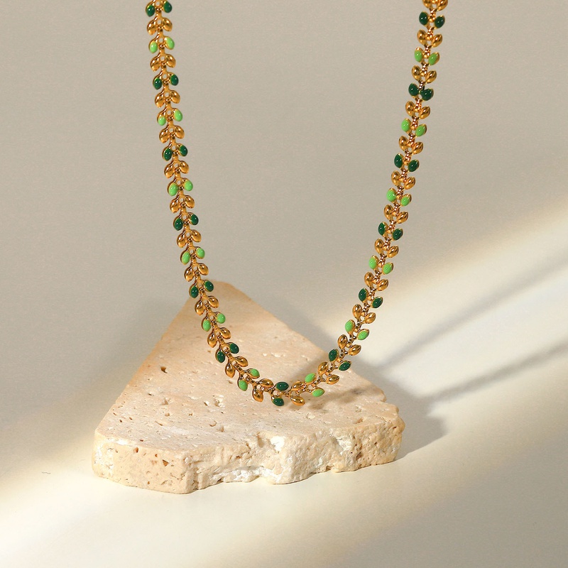 Collar de acero inoxidable para mujer de hoja de olivo con gota verde de oro de 18 quilates a la moda