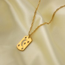 Collar de acero inoxidable chapado en oro de 18 quilates con estrella de la luna a la moda