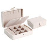 Cajas de joyería en capas de cuero Pu de color sólido de estilo simple 1 pieza
