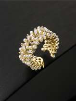 Anillo de banda de tendencia geométrica de perla de imitación de oro laminado
