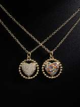 Collar vintage con corazón de circonitas cúbicas de oro laminado