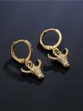oro laminado Cubic Zirconia Cabeza de ganado Vintage Huggie Earring