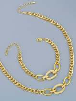 Collar vintage de cadena geométrica hueca de circonita cúbica de oro laminado