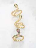 Anillo de banda vintage de serpiente con circonita cúbica de oro laminado