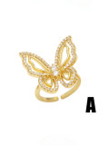 Anillo de banda vintage de mariposa con circonita cúbica de oro laminado