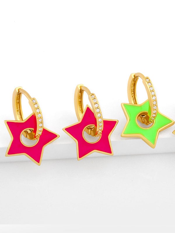 Pendiente Huggie Étnico Estrella Esmaltado Zirconia Cúbica oro laminado