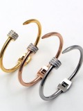Pulsera minimalista de bala de titanio con diamantes de imitación