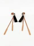 Pendiente colgante minimalista con borla de titanio