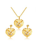 Conjunto de joyas de dos piezas de circón de corazón hueco chapado en oro de lujo