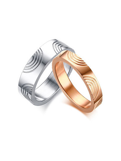 Anillo de titanio con forma geométrica creativa para parejas