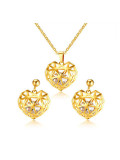 Conjunto de joyas de dos piezas de circón de corazón hueco chapado en oro de lujo