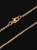 Elegante collar de titanio en forma de letra O chapado en oro