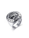 Anillo de acero inoxidable con forma de ojo delicado para hombre