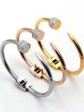 Pulsera minimalista de bala de titanio con diamantes de imitación