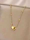 Collar minimalista de corazón de acero de titanio