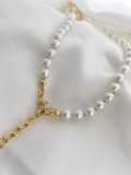 Collar minimalista geométrico de perlas de imitación de latón