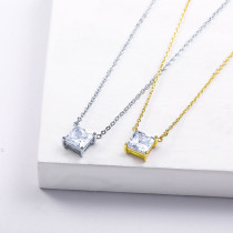 Square Ice Out Jewelry Collar con colgante de diamante de circonita cúbica